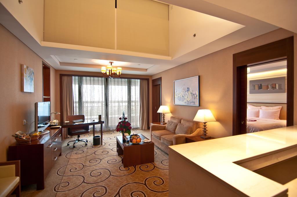Jinji Lake Shilla Hotel Szucsou Szoba fotó